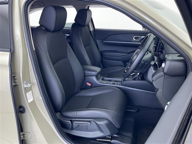 ヴェゼル ｅ：ＨＥＶ　Ｚ　純正ディスプレイオーディオ　バックカメラ　純正ＡＷ　ＬＥＤヘッドライト　ハーフレザーシート　ステアリングヒーター　スマートキー　パドルシフト　前席シートヒーター　ＥＴＣ　前後ドライブレコーダー（19枚目）