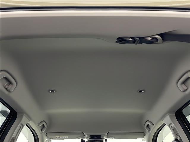 ヴェゼル ｅ：ＨＥＶ　Ｚ　純正ディスプレイオーディオ　バックカメラ　純正ＡＷ　ＬＥＤヘッドライト　ハーフレザーシート　ステアリングヒーター　スマートキー　パドルシフト　前席シートヒーター　ＥＴＣ　前後ドライブレコーダー（25枚目）