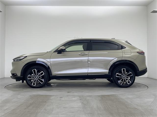 ヴェゼル ｅ：ＨＥＶ　Ｚ　純正ディスプレイオーディオ　バックカメラ　純正ＡＷ　ＬＥＤヘッドライト　ハーフレザーシート　ステアリングヒーター　スマートキー　パドルシフト　前席シートヒーター　ＥＴＣ　前後ドライブレコーダー（29枚目）