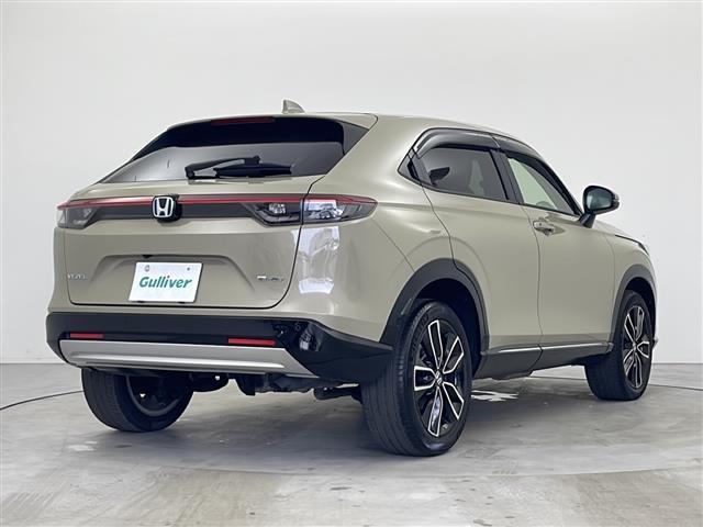 ヴェゼル ｅ：ＨＥＶ　Ｚ　純正ディスプレイオーディオ　バックカメラ　純正ＡＷ　ＬＥＤヘッドライト　ハーフレザーシート　ステアリングヒーター　スマートキー　パドルシフト　前席シートヒーター　ＥＴＣ　前後ドライブレコーダー（32枚目）