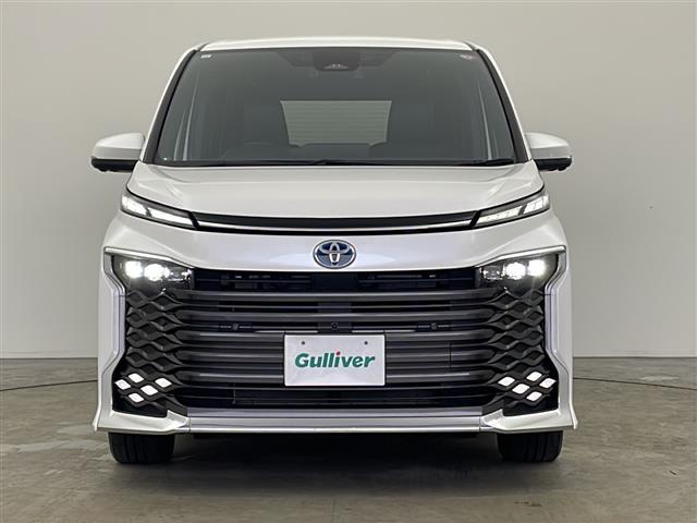 ヴォクシー ハイブリッドＳ－Ｚ　寒冷地仕様　トヨタチームメイト　純正１０．５インチナビ　ＣＤ　ＤＶＤ　フルセグ　パノラミックビューモニター　フリップダウンモニター　両側パワースライドドア　ＬＥＤオートライト　スマートキー　ＥＴＣ（30枚目）