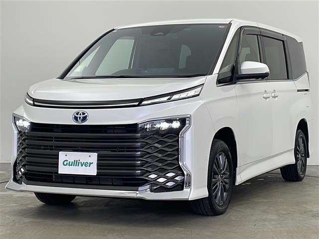 ヴォクシー ハイブリッドＳ－Ｚ　寒冷地仕様　トヨタチームメイト　純正１０．５インチナビ　ＣＤ　ＤＶＤ　フルセグ　パノラミックビューモニター　フリップダウンモニター　両側パワースライドドア　ＬＥＤオートライト　スマートキー　ＥＴＣ（31枚目）