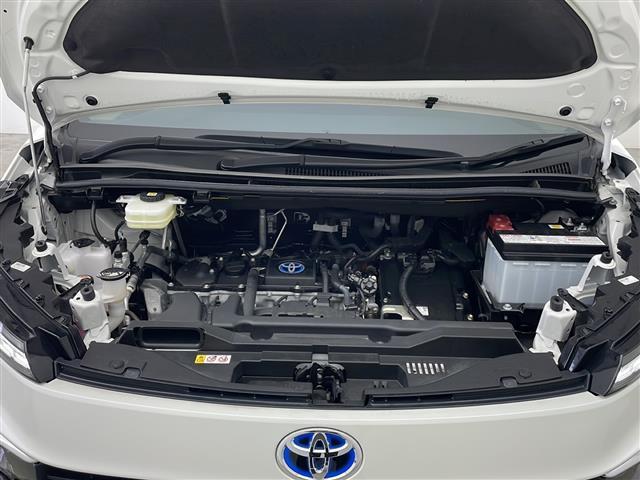 ヴォクシー ハイブリッドＳ－Ｚ　寒冷地仕様　トヨタチームメイト　純正１０．５インチナビ　ＣＤ　ＤＶＤ　フルセグ　パノラミックビューモニター　フリップダウンモニター　両側パワースライドドア　ＬＥＤオートライト　スマートキー　ＥＴＣ（40枚目）