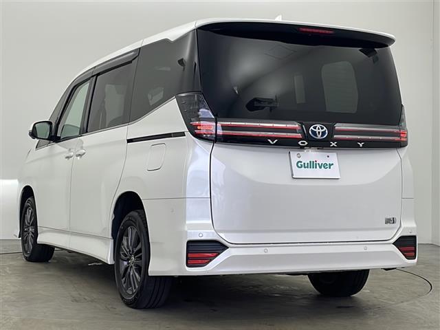 ヴォクシー ハイブリッドＳ－Ｚ　寒冷地仕様　トヨタチームメイト　純正１０．５インチナビ　ＣＤ　ＤＶＤ　フルセグ　パノラミックビューモニター　フリップダウンモニター　両側パワースライドドア　ＬＥＤオートライト　スマートキー　ＥＴＣ（43枚目）