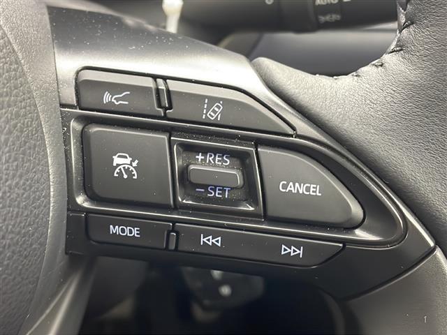 アクア Ｚ　寒冷地仕様　モデリスタエアロ　純正ナビ　全方位カメラ　レーダークルーズコントロール　フルセグ　ＡＣ１００Ｖ　モデリスタアルミホイール　スマートキー　クリアランスソナー　ステアリングヒーター　ＥＴＣ（10枚目）