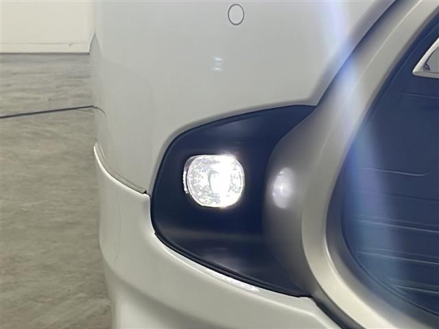 アクア Ｚ　寒冷地仕様　モデリスタエアロ　純正ナビ　全方位カメラ　レーダークルーズコントロール　フルセグ　ＡＣ１００Ｖ　モデリスタアルミホイール　スマートキー　クリアランスソナー　ステアリングヒーター　ＥＴＣ（36枚目）