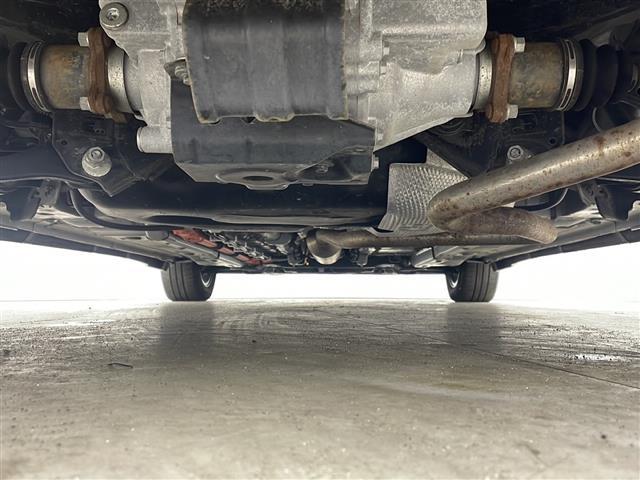 アクア Ｚ　寒冷地仕様　モデリスタエアロ　純正ナビ　全方位カメラ　レーダークルーズコントロール　フルセグ　ＡＣ１００Ｖ　モデリスタアルミホイール　スマートキー　クリアランスソナー　ステアリングヒーター　ＥＴＣ（41枚目）