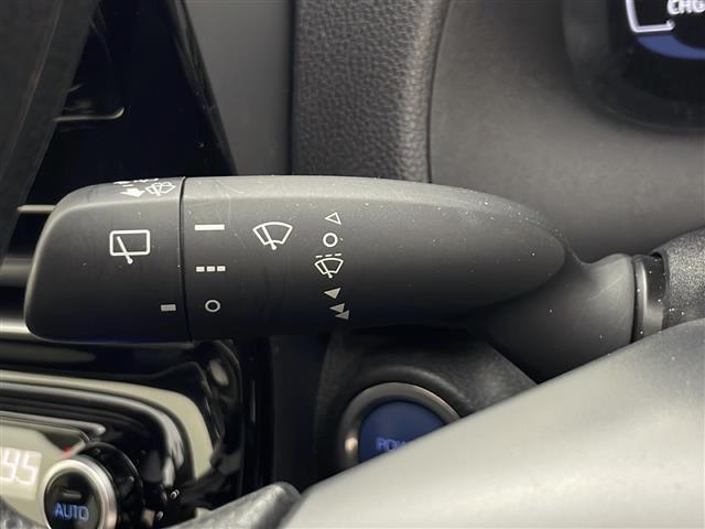 アクア Ｘ　純正ナビ　バックカメラ　衝突軽減装置　横滑り防止装置　レーンキープアシスト　レーダークルーズコントロール　コーナーセンサー　ビルトインＥＴＣ　前方ドライブレコーダー　ステアリングリモコン　ＬＥＤ（10枚目）