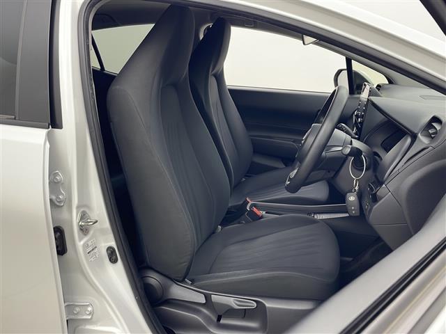 アクア Ｘ　純正ナビ　バックカメラ　衝突軽減装置　横滑り防止装置　レーンキープアシスト　レーダークルーズコントロール　コーナーセンサー　ビルトインＥＴＣ　前方ドライブレコーダー　ステアリングリモコン　ＬＥＤ（21枚目）