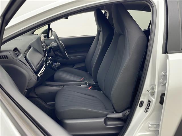 アクア Ｘ　純正ナビ　バックカメラ　衝突軽減装置　横滑り防止装置　レーンキープアシスト　レーダークルーズコントロール　コーナーセンサー　ビルトインＥＴＣ　前方ドライブレコーダー　ステアリングリモコン　ＬＥＤ（22枚目）