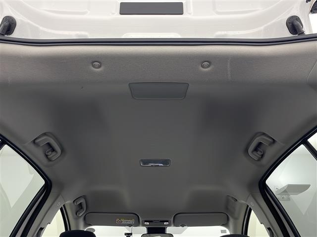 アクア Ｘ　純正ナビ　バックカメラ　衝突軽減装置　横滑り防止装置　レーンキープアシスト　レーダークルーズコントロール　コーナーセンサー　ビルトインＥＴＣ　前方ドライブレコーダー　ステアリングリモコン　ＬＥＤ（27枚目）