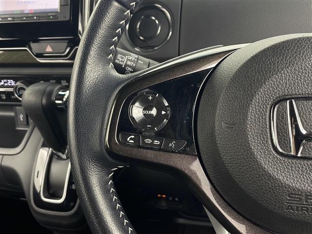 N-BOXカスタム G・Lターボホンダセンシング ホンダセンシング 純正ナビ 両側パワスラ 前席シートヒーター 電動格納ミラー ナビ連動ドラレコ 横すべり防止装置 衝突軽減装置 車線逸脱警報装置(6枚目)