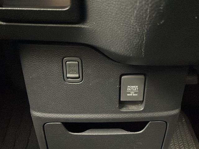 N-BOXカスタム G・Lターボホンダセンシング ホンダセンシング 純正ナビ 両側パワスラ 前席シートヒーター 電動格納ミラー ナビ連動ドラレコ 横すべり防止装置 衝突軽減装置 車線逸脱警報装置(16枚目)