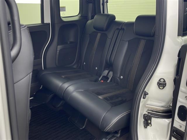 N-BOXカスタム G・Lターボホンダセンシング ホンダセンシング 純正ナビ 両側パワスラ 前席シートヒーター 電動格納ミラー ナビ連動ドラレコ 横すべり防止装置 衝突軽減装置 車線逸脱警報装置(24枚目)