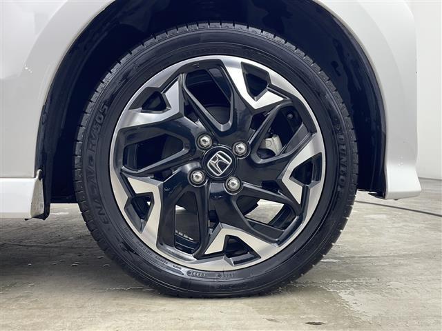 N-BOXカスタム G・Lターボホンダセンシング ホンダセンシング 純正ナビ 両側パワスラ 前席シートヒーター 電動格納ミラー ナビ連動ドラレコ 横すべり防止装置 衝突軽減装置 車線逸脱警報装置(30枚目)