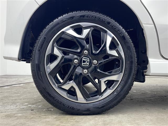 N-BOXカスタム G・Lターボホンダセンシング ホンダセンシング 純正ナビ 両側パワスラ 前席シートヒーター 電動格納ミラー ナビ連動ドラレコ 横すべり防止装置 衝突軽減装置 車線逸脱警報装置(31枚目)