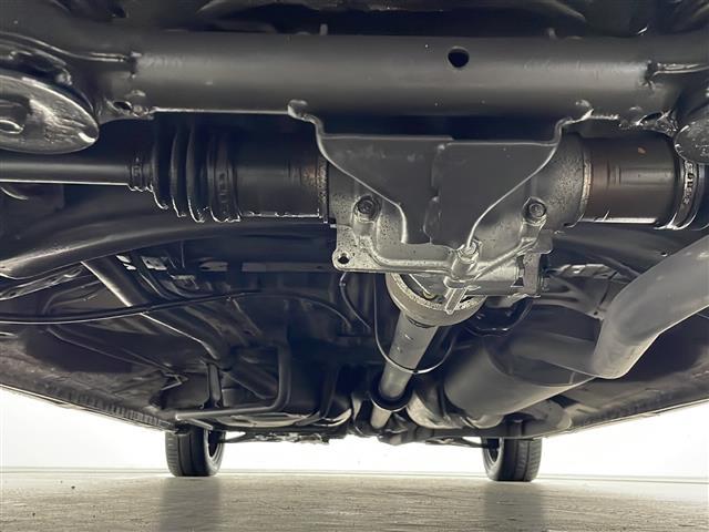 N-BOXカスタム G・Lターボホンダセンシング ホンダセンシング 純正ナビ 両側パワスラ 前席シートヒーター 電動格納ミラー ナビ連動ドラレコ 横すべり防止装置 衝突軽減装置 車線逸脱警報装置(41枚目)