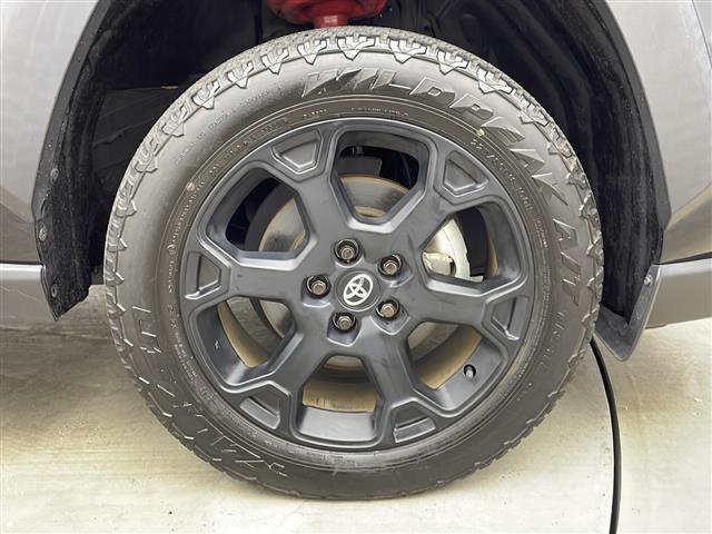 RAV4 アドベンチャー オフロードパッケージ 純正ナビ フルセグTV バックカメラ トヨタセーフティーセンス ブラインドスポットモニター レーダークルーズコントロール レザーシート ETC2.0 前後ドラレコ 運転席パワーシート LEDライト(31枚目)