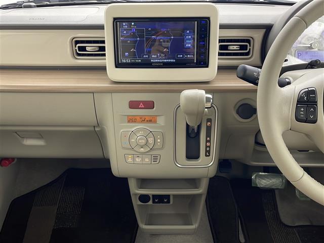 アルトラパン X 純正ナビ フルセグTV レーダーブレーキサポート レーンキープアシスト 横滑り防止装置 コーナーセンサー バックカメラ 前席シートヒーター nanoeエアコン スペアキー エンジンスターター LED(5枚目)