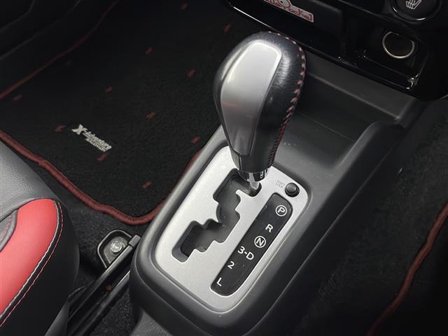 ジムニー クロスアドベンチャー 社外SDナビ ワンセグTV 特別仕様車 運転席シートヒーター ETC2.0 前後ドライブレコーダー ハンドルカバー LEDヘッドライト フォグランプ 純正アルミホイール 純正フロアマット リモコンキー(13枚目)