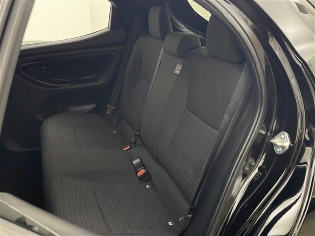 ヤリス ハイブリッドZ 純正ナビ フルセグTV 衝突被害軽減ブレーキ レーダークルーズコントロール レーンキープアシスト クリアランスソナー バックカメラ 前席シートヒーター 前後ドラレコ ETC LED オートハイビーム(26枚目)