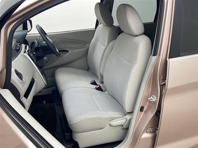 デイズ Ｘ　禁煙車　純正ＳＤナビ　アラウンドビューモニター　ＨＩＤライト　社外１４インチアルミホイール　アイドリングストップ　ＵＳＢポート　フルセグＴＶ　オートエアコン　純正フロアマット　スマートキー　ＥＴＣ（24枚目）