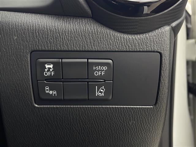 デミオ ＸＤツーリング　禁煙車　衝突被害軽減ブレーキ　純正ＳＤナビ　バックカメラ　クルーズコントロール　ＨＩＤオートライト　社外１５インチアルミホイール　ブラインドスポットモニター　パドルシフト　スマートキー　ＥＴＣ（3枚目）