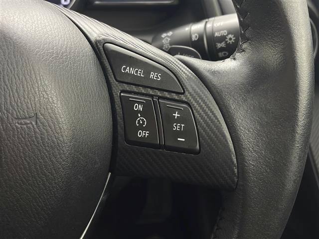 デミオ ＸＤツーリング　禁煙車　衝突被害軽減ブレーキ　純正ＳＤナビ　バックカメラ　クルーズコントロール　ＨＩＤオートライト　社外１５インチアルミホイール　ブラインドスポットモニター　パドルシフト　スマートキー　ＥＴＣ（4枚目）