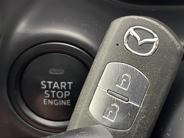 デミオ ＸＤツーリング　禁煙車　衝突被害軽減ブレーキ　純正ＳＤナビ　バックカメラ　クルーズコントロール　ＨＩＤオートライト　社外１５インチアルミホイール　ブラインドスポットモニター　パドルシフト　スマートキー　ＥＴＣ（20枚目）