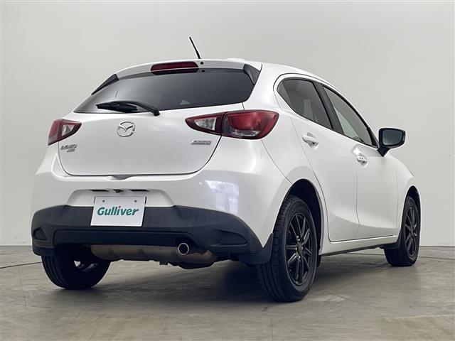 デミオ ＸＤツーリング　禁煙車　衝突被害軽減ブレーキ　純正ＳＤナビ　バックカメラ　クルーズコントロール　ＨＩＤオートライト　社外１５インチアルミホイール　ブラインドスポットモニター　パドルシフト　スマートキー　ＥＴＣ（38枚目）