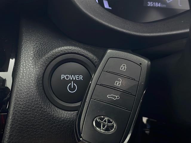 ヤリスクロス ハイブリッドZ 寒冷地仕様 禁煙車 セーフティセンス 純正メモリナビ パノラミックビューモニター パワーバックドア レーダークルーズコントロール LEDオートライト ハーフレザー シートヒーター 純正AW ETC(21枚目)