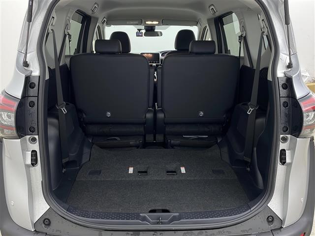 シエンタ Ｇ　クエロ　４ＷＤ　トヨタセーフティセンス　純正ＳＤナビ　フルセグ　バックカメラ　両側パワースライドドア　ハーフレザーシート　クリアランスソナー　ＬＥＤオートライト　革巻きステアリング　スマートキー　ＥＴＣ（26枚目）