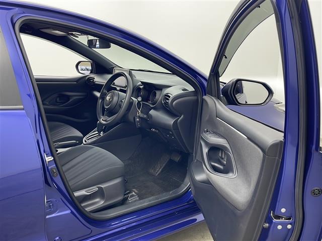 ヤリス G トヨタセーフティセンス 純正ディスプレイオーディオ Apple Car Play Bluetooth CD DVD バックカメラ クリアランスソナー LEDオートライト オートマチックハイビーム(20枚目)