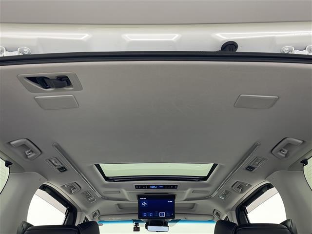 アルファードハイブリッド ＳＲ　Ｃパッケージ　サンルーフ　純正フリップダウンモニター　トヨタセーフティセンス　純正１０．５型ナビ　フルセグ　Ｂｌｕｅｔｏｏｔｈ　パノラミックビューモニター　両側パワースライドドア　レーダークルーズコントロール（27枚目）