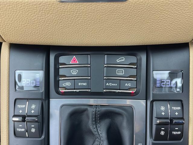 マカン マカンＧＴＳ　純正ＯＰ　ＢＢＳ製ＲＳスパイダー２０インチＡＷ　純正１８インチスタッドレス付ＡＷ　ＨＤＤナビ　ＬＥＤヘッドライト　スマートキー　スペアスマートキー（30枚目）