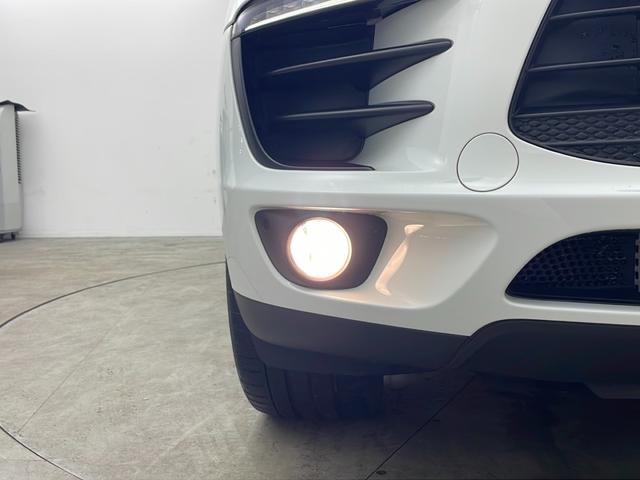 マカン マカンＧＴＳ　純正ＯＰ　ＢＢＳ製ＲＳスパイダー２０インチＡＷ　純正１８インチスタッドレス付ＡＷ　ＨＤＤナビ　ＬＥＤヘッドライト　スマートキー　スペアスマートキー（46枚目）