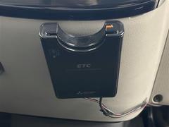 ������õ������Ź�ˤ�Ǥ�������������̳�ƻ�����̡����졢��������������񡢻͹񡢶彣�����졢������Ϥˤ������Τ����ͤΤ���Ź���Ԥ����Ƥ��ޤ��� 5