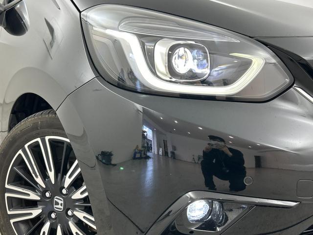 フィット e:HEVリュクス 純正8型ナビ(CD DVD BT フルセグTV) バックカメラ ETC シティブレーキシステム レーンキープアシスト オートハイビーム レーダークルーズコントロール コーナーセンサー(17枚目)