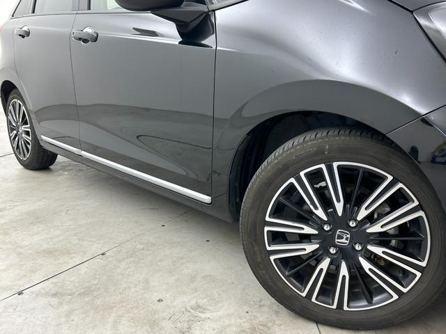 フィット e:HEVリュクス 純正8型ナビ(CD DVD BT フルセグTV) バックカメラ ETC シティブレーキシステム レーンキープアシスト オートハイビーム レーダークルーズコントロール コーナーセンサー(18枚目)