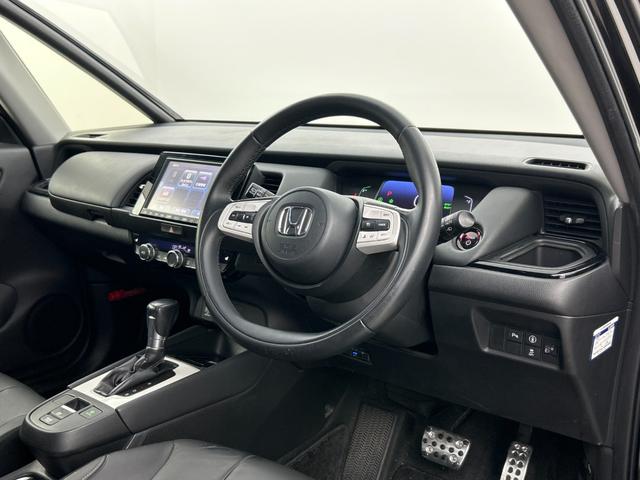 フィット e:HEVリュクス 純正8型ナビ(CD DVD BT フルセグTV) バックカメラ ETC シティブレーキシステム レーンキープアシスト オートハイビーム レーダークルーズコントロール コーナーセンサー(23枚目)