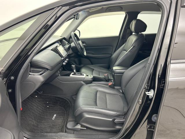 フィット e:HEVリュクス 純正8型ナビ(CD DVD BT フルセグTV) バックカメラ ETC シティブレーキシステム レーンキープアシスト オートハイビーム レーダークルーズコントロール コーナーセンサー(37枚目)