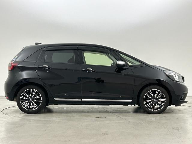 フィット e:HEVリュクス 純正8型ナビ(CD DVD BT フルセグTV) バックカメラ ETC シティブレーキシステム レーンキープアシスト オートハイビーム レーダークルーズコントロール コーナーセンサー(40枚目)