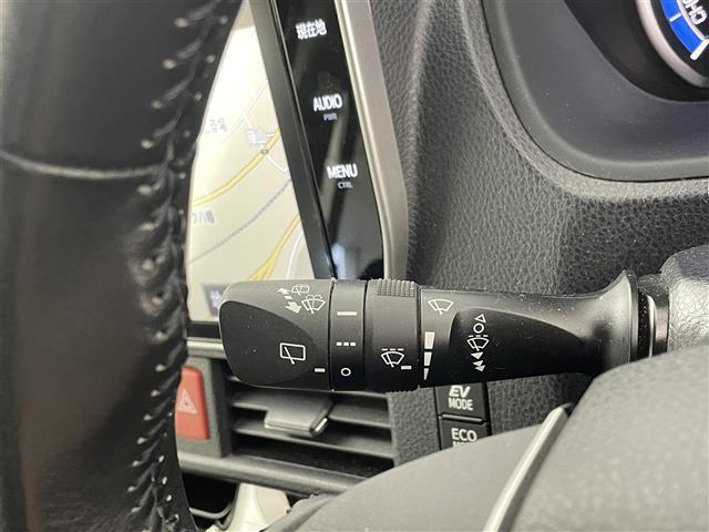 ヴォクシー ハイブリッドＺＳ　煌ＩＩ　純正９型ナビ　バックカメラ　前後ドライブレコーダー　ビルトインＥＴＣ　デジタルルームミラー　コーナーセンサー　衝突被害軽減ブレーキ　レーンキープ　両側電動スライドドア　ＬＥＤ　純正ＡＷサマータイヤ車載（26枚目）