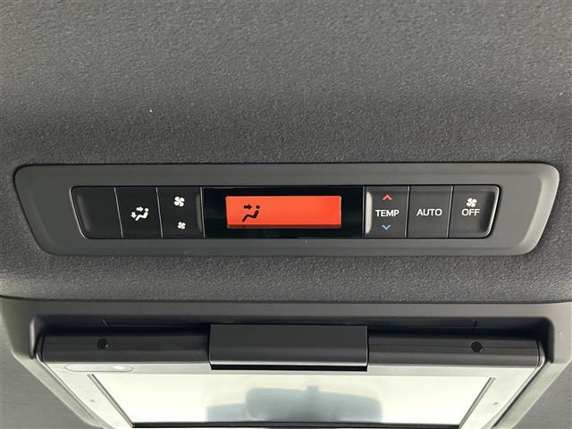 ヴォクシー ＺＳ　煌　後席モニター　純正９型ナビ　ビルトインＥＴＣ　前後ドラレコ　クルーズコントロール　衝突軽減ブレーキ　レーンキープ　アイドリングストップ　両側電動スライドドア　ＭＴモード付き　純正１６インチＡＷ　ＬＥＤ（35枚目）
