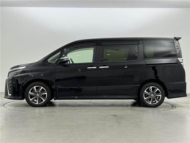 ヴォクシー ＺＳ　煌　後席モニター　純正９型ナビ　ビルトインＥＴＣ　前後ドラレコ　クルーズコントロール　衝突軽減ブレーキ　レーンキープ　アイドリングストップ　両側電動スライドドア　ＭＴモード付き　純正１６インチＡＷ　ＬＥＤ（38枚目）