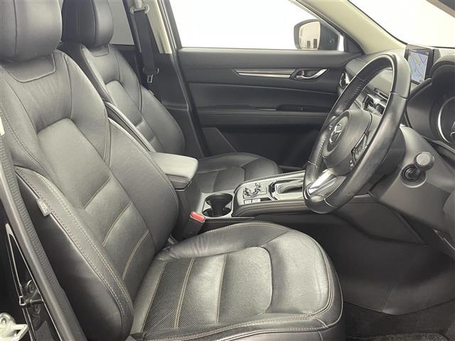 ＣＸ－５ ＸＤ　Ｌパッケージ　純正ナビ　バックカメラ　ＡＣＣ　コーナーセンサー　スマート・シティ・ブレーキ・サポート　レーンキープ　ＢＳＭ　ＭＴモード付　パワーバックドア　ステアリングヒーター　シートヒーター　パワーシート　ＬＥＤ（14枚目）