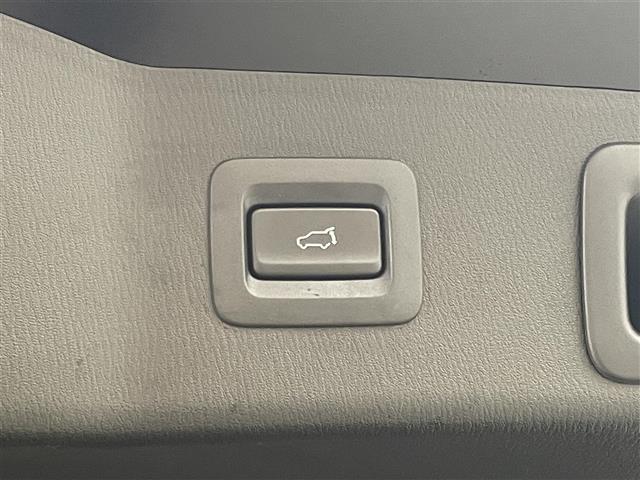 ＣＸ－５ ＸＤ　Ｌパッケージ　純正ナビ　バックカメラ　ＡＣＣ　コーナーセンサー　スマート・シティ・ブレーキ・サポート　レーンキープ　ＢＳＭ　ＭＴモード付　パワーバックドア　ステアリングヒーター　シートヒーター　パワーシート　ＬＥＤ（37枚目）