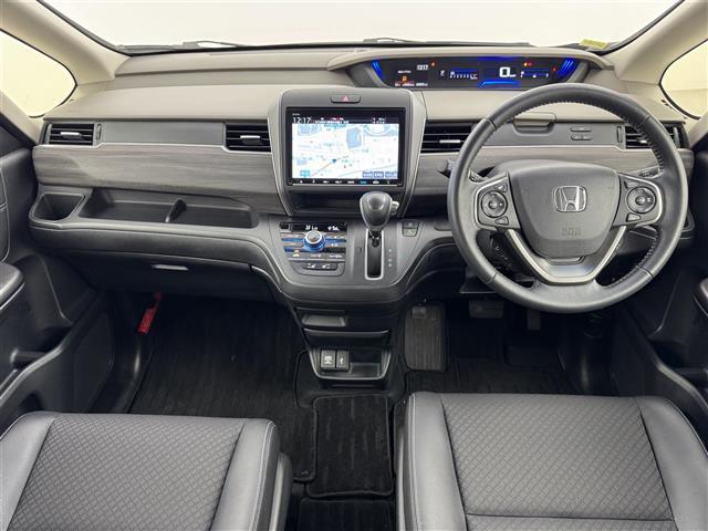 フリード Ｇ・ホンダセンシング　純正９型ナビ（ＢＴ，フルセグＴＶ）　バックカメラ　ビルトインＥＴＣ　前後ドラレコ　アダプティブクルコン　コーナーセンサー　ホンダセンシング　衝突被害軽減ブレーキ　レーンキープ　両側電動スライドドア（2枚目）