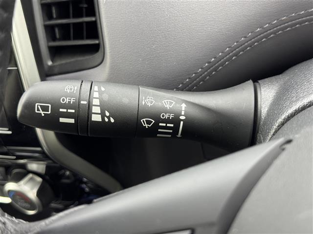 セレナ ｅ－パワー　ハイウェイスターＶ　純正１１型後席モニター　純正１０型ナビ　全方位カメラ　ビルトインＥＴＣ２．０　ナビ連動前方ドラレコ　インテリジェントルームミラー　プロパイロット　エマージェンシーブレーキ　両側電動スライドドア　ＬＥＤ（26枚目）