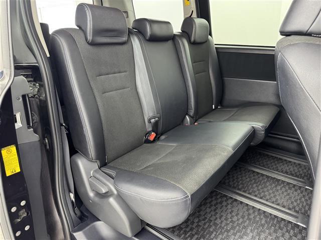 ヴォクシー ＺＳ　煌Ｚ　純正９型ナビ（フルセグＴＶ）　バックカメラ　ビルトインＥＴＣ　３６０°ドライブレコーダー　パドルシフト　両側電動スライドドア　ハーフレザー　プッシュスタート　電動格納式ドアミラー　純正１６インチＡＷ（15枚目）